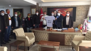 Başkan Zelyurt'a taraftarlardan ziyaret 