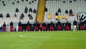  Beşiktaş: 0 - Yeni Malatyaspor: 0 (Maç devam ediyor) 