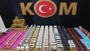 Cinsel içerikli kaçak ürünler ele geçirildi