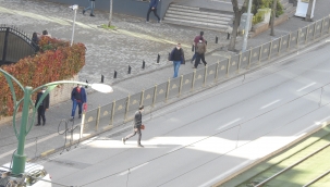 Deprem çevre illerde de hissedildi