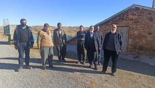 Evlerde ufak çaplı çatlaklar oluştu!