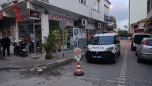 Dükkanı kurşun yağmuruna tuttular 