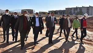 Fabrika inşaatında inceleme yaptı!