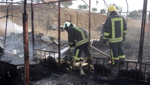 Halep'te mülteci kampında yangın: 1 ölü