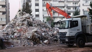 İzmir depreminde ölü sayısı 91'e yükseldi 
