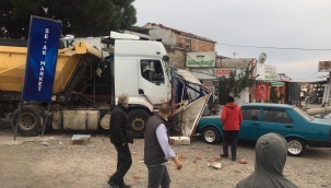 Kamyon 11 aracı biçti!