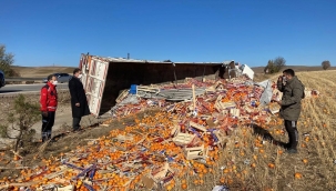 Kaza yapan sürücüyü vali teselli etti 