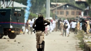 Keşmir'de silahlı saldırı: 4 ölü 2 yaralı