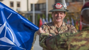 KFOR'da komuta değişimi 