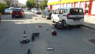 Manavgat'ta motosiklet kazası: 2 yaralı 