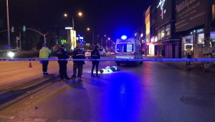 Otomobilin çarptığı kişi yaşamını yitirdi