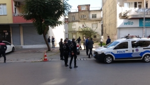 Sokak ortasında arkadaşını öldürdü 