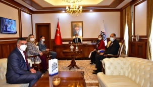 Vali Baruş'a öğretmenlerden ziyaret