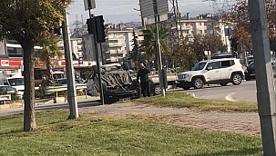 Virajı alamayan otomobil takla attı