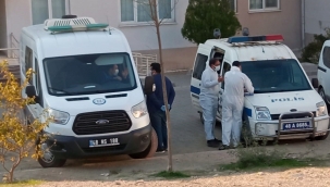 Yaşlı adam evinde ölü bulundu