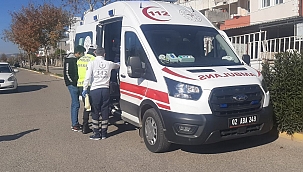 Akrobasi hareketler yaparken yaralandı 