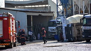Beton mikseri devrildi: 1 yaralı