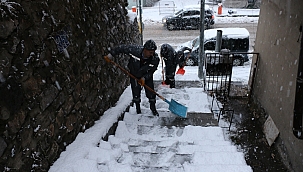 Bitlis'te 87 köy yolu ulaşıma kapalı 