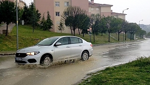 Çiftçilerin yüzü yağmur ile güldü 