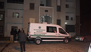 Eşi tarafından odasında ölü bulundu