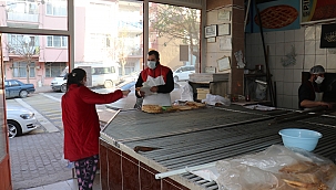 Fırınlardan evlere ekmek servisi 