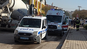 İnşaat duvarı çöktü iki işçi yaralı 