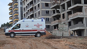 İnşaattan düşen işçi hayatını kaybetti