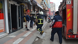 İş merkezinde yangın paniği 