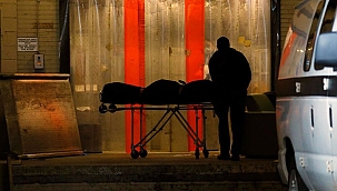 İtalya'da Covid-19'a bağlı 305 ölüm