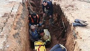 İzmir'de 1 işçi göçük altında kaldı 