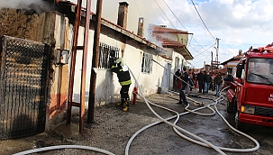 Kula'da korkutan yangın! 