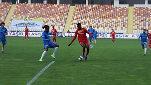 Malatya: 0 -Erzurumspor: 1 (İlk yarı)