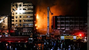 Mısır'da hastanede yangın : 7 ölü 