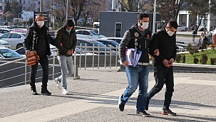 Otel odasında uyuşturucu ile yakalandı 