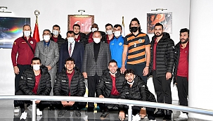 Sağır Büyükşehir Voleybol takımında