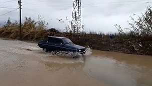 Serik'te sokaklar göle döndü 