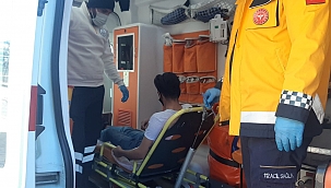 Sokak ortasında bıçaklanarak yaralandı 