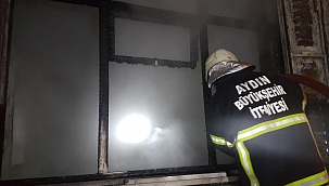 Söke'de metruk evde yangın çıktı 