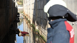 Suya gömülmüş erkek cesedi bulundu