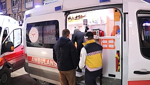 Tıraşı beğenmeyip berberi bıçakladı