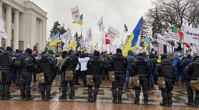 Ukrayna'da karantina protestosu 