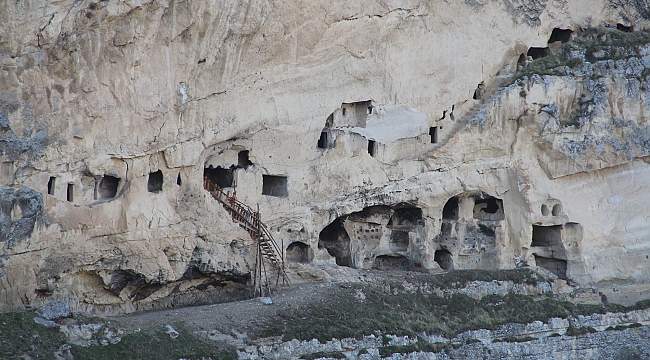 Urartu Mağaraları turizme kazandırılıyor!