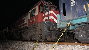 Yük treninin çarptığı şahıs ağır yaralandı 