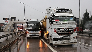 Zincirleme trafik kazası: 8 yaralı