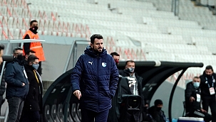 18 haftada 14 hocayla yollar ayrıldı 