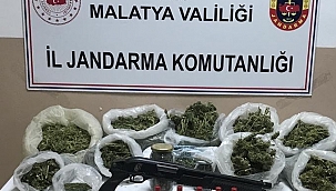 5 kilo 300 gram esrar ele geçirildi