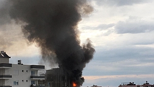 Antalya'da korkutan ev yangını 