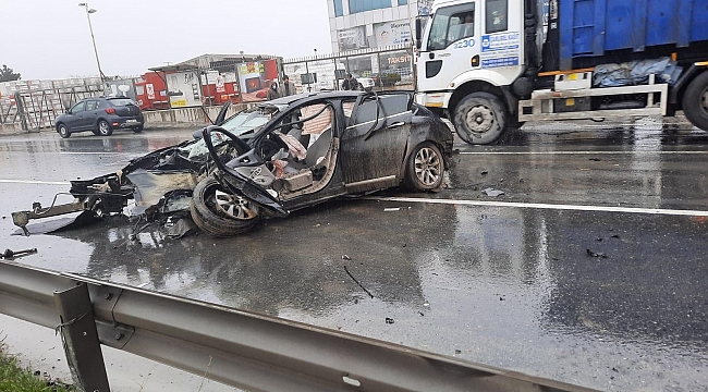 Arnavutköy'de feci kaza: 2 yaralı 