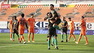 Başakşehir'in galibiyet hasreti 7 maça çıktı 