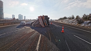 Başkent'te tır devrildi 1 kişi yaralandı